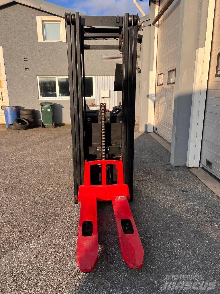 Hyster RS1.6 Samopogonski ručni viličari