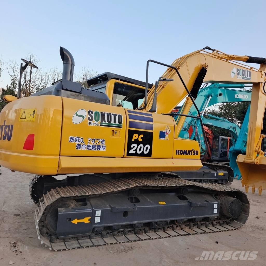 Komatsu PC 200-8 Bageri gusjeničari