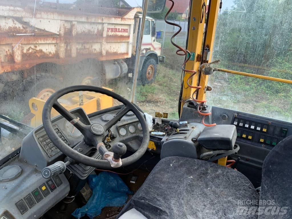 Volvo L 120 C Utovarivači na kotačima