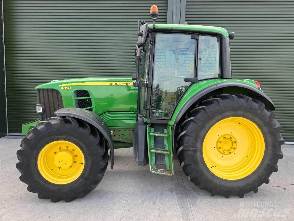 John Deere 6630 Traktori