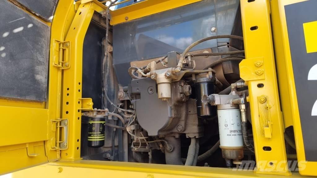 Komatsu PC 210 LC-11 Bageri gusjeničari