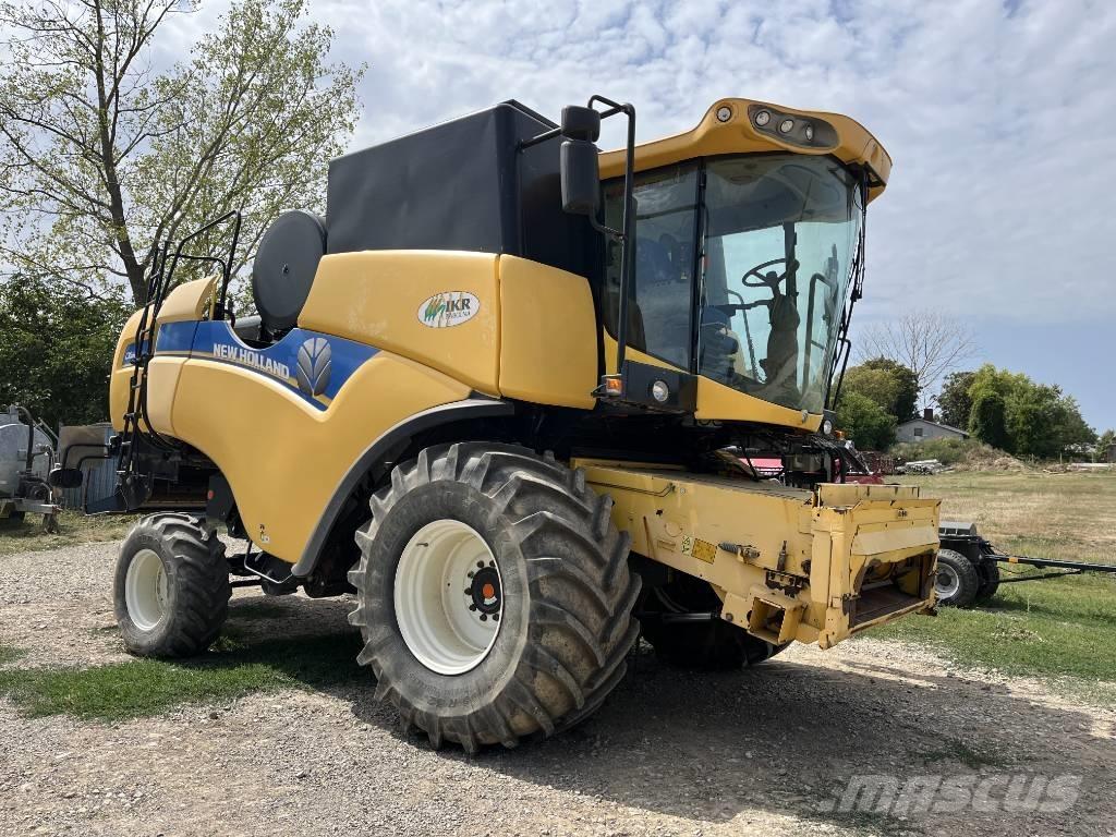 New Holland CX 6090 Kombajni