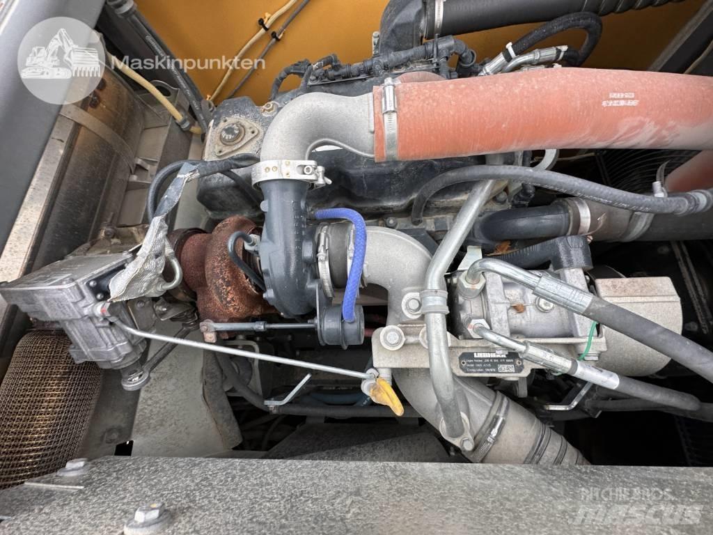 Liebherr R 924 LC Bageri gusjeničari