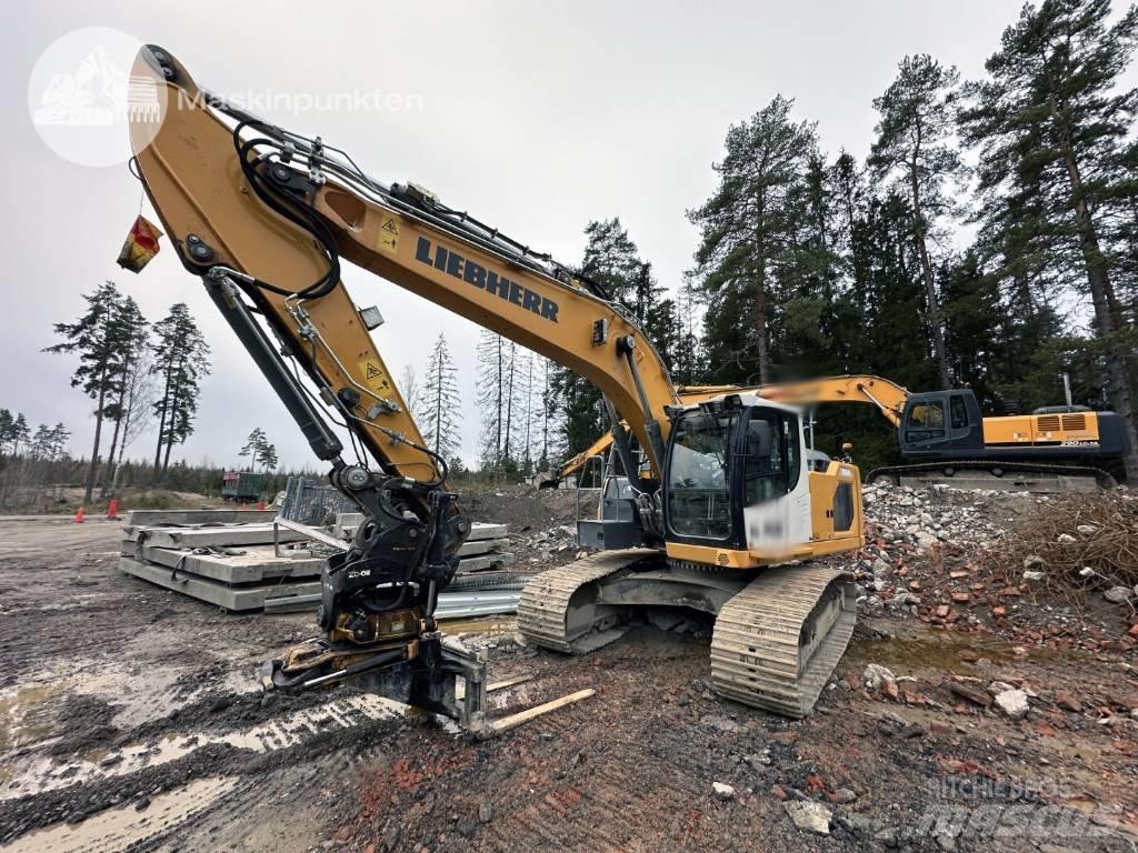 Liebherr R 924 LC Bageri gusjeničari