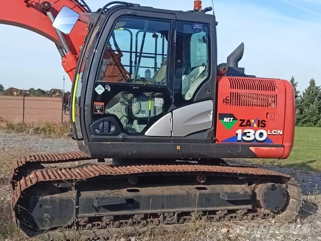 Hitachi ZX130 Bageri gusjeničari