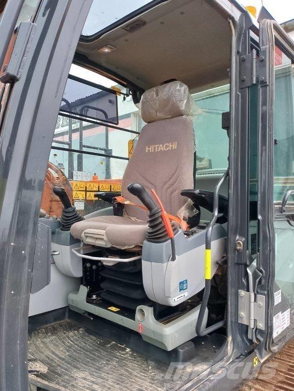 Hitachi ZX130 Bageri gusjeničari