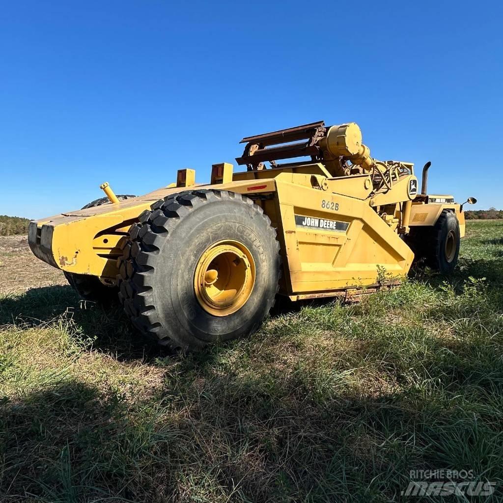 DEERE 862B Strugači