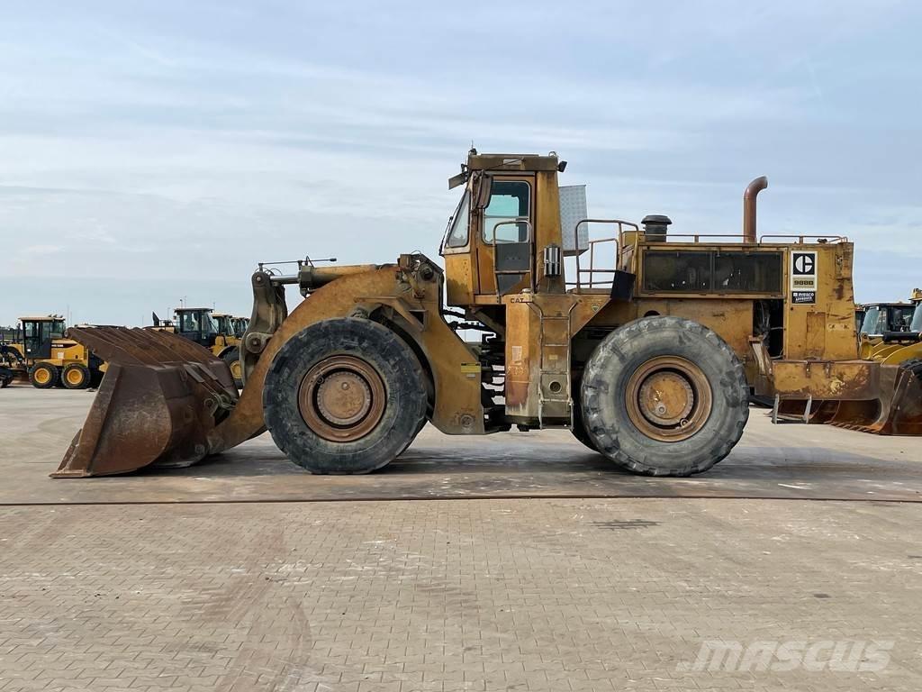 CAT 988B Utovarivači na kotačima