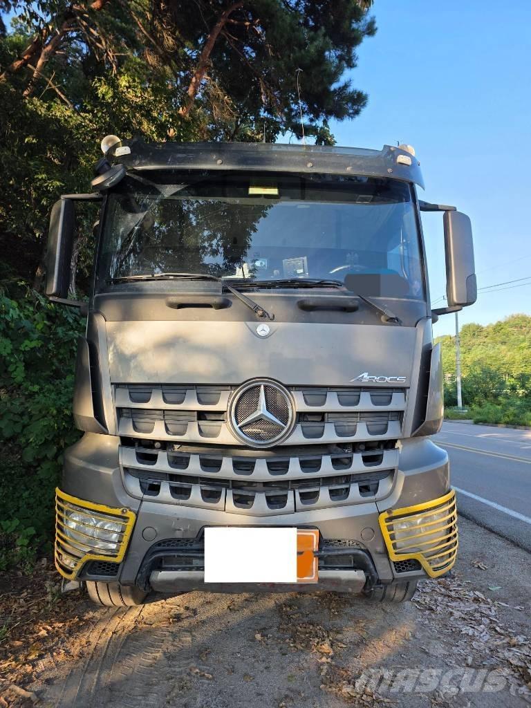 Mercedes-Benz 3951K Demperi za gradilišta