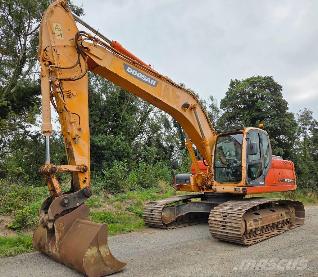 Doosan DX 225 LC Bageri gusjeničari