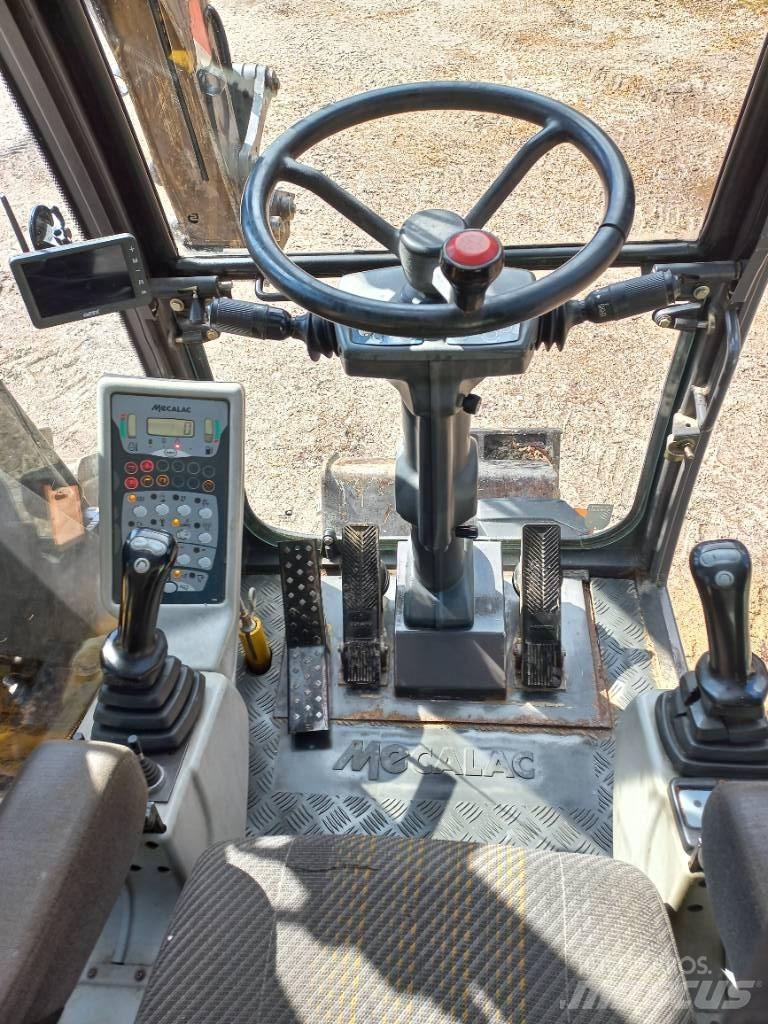 Mecalac 12 M XT Utovarni rovokopači