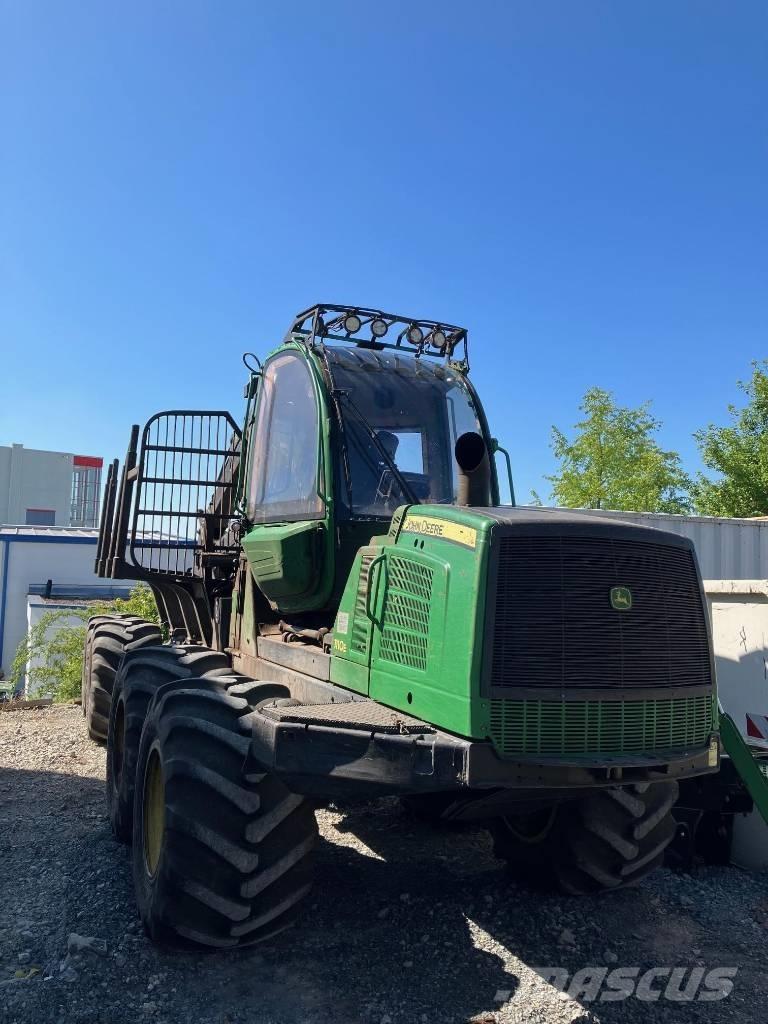 John Deere 1110 E Forvarderi