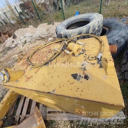 CAT 769D - Demperi za gradilišta