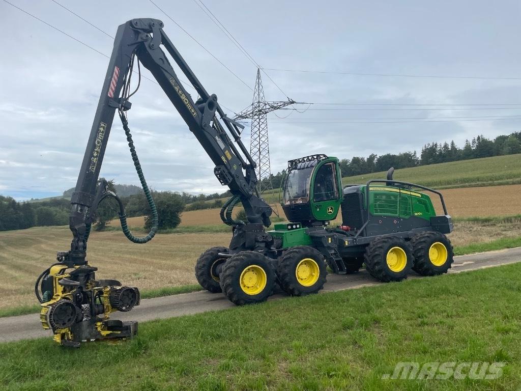 John Deere 1270G 8WD Harversteri