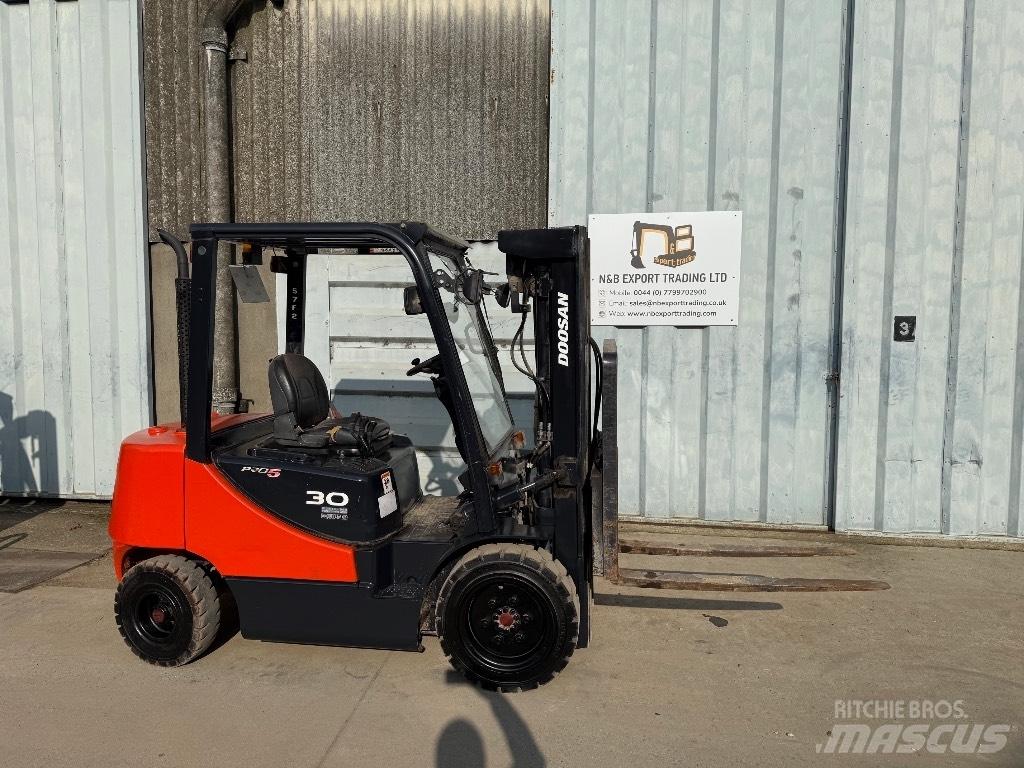 Doosan D 30 Dizelski viličari