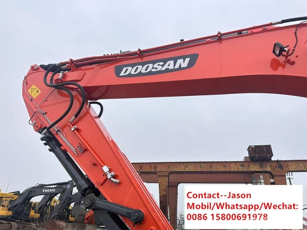 Doosan DX 300 LCA Bageri gusjeničari