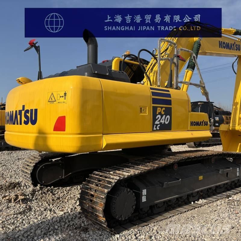 Komatsu PC 240 Bageri gusjeničari