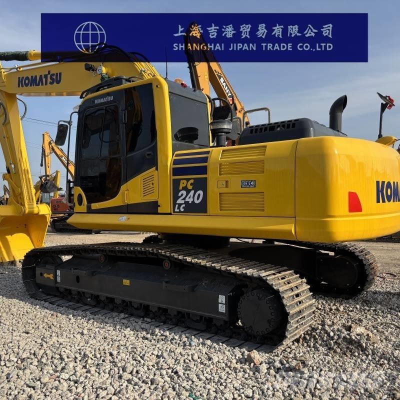 Komatsu PC 240 Bageri gusjeničari