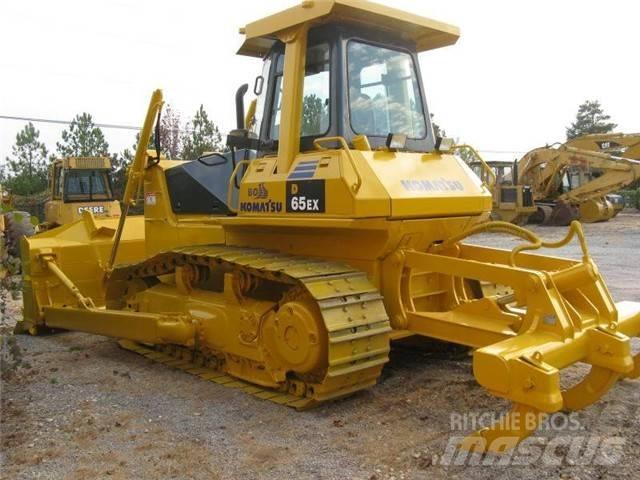 Komatsu D 65 EX Buldožeri gusjeničari