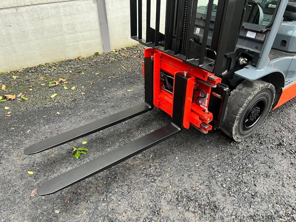 Toyota 02-8FGF25 Plinski viličari