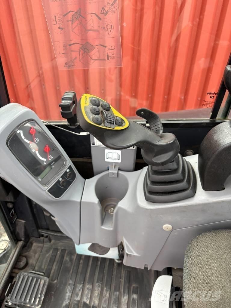 Kubota U27-4 Mini bageri <7t