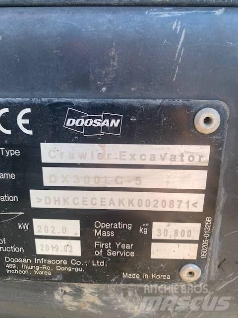 Doosan DX 300 LC-5 Bageri gusjeničari