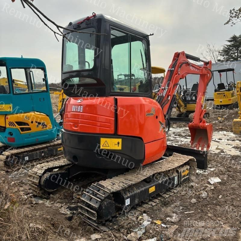Kubota U 30 Mini bageri <7t