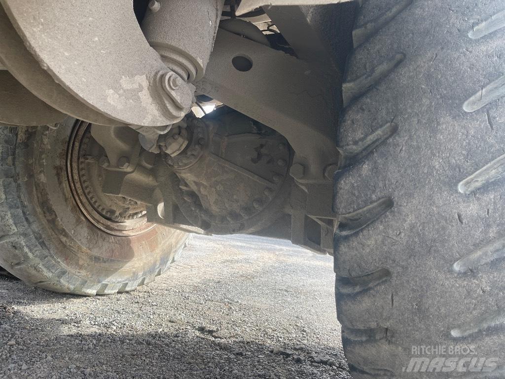 Terex TA 40 Zglobni demperi