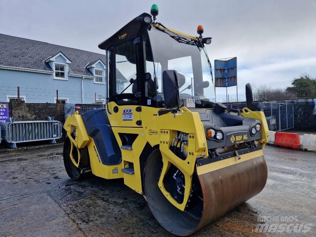 Bomag BW 151 AD-5 Valjci sa dvojnim bubnjem