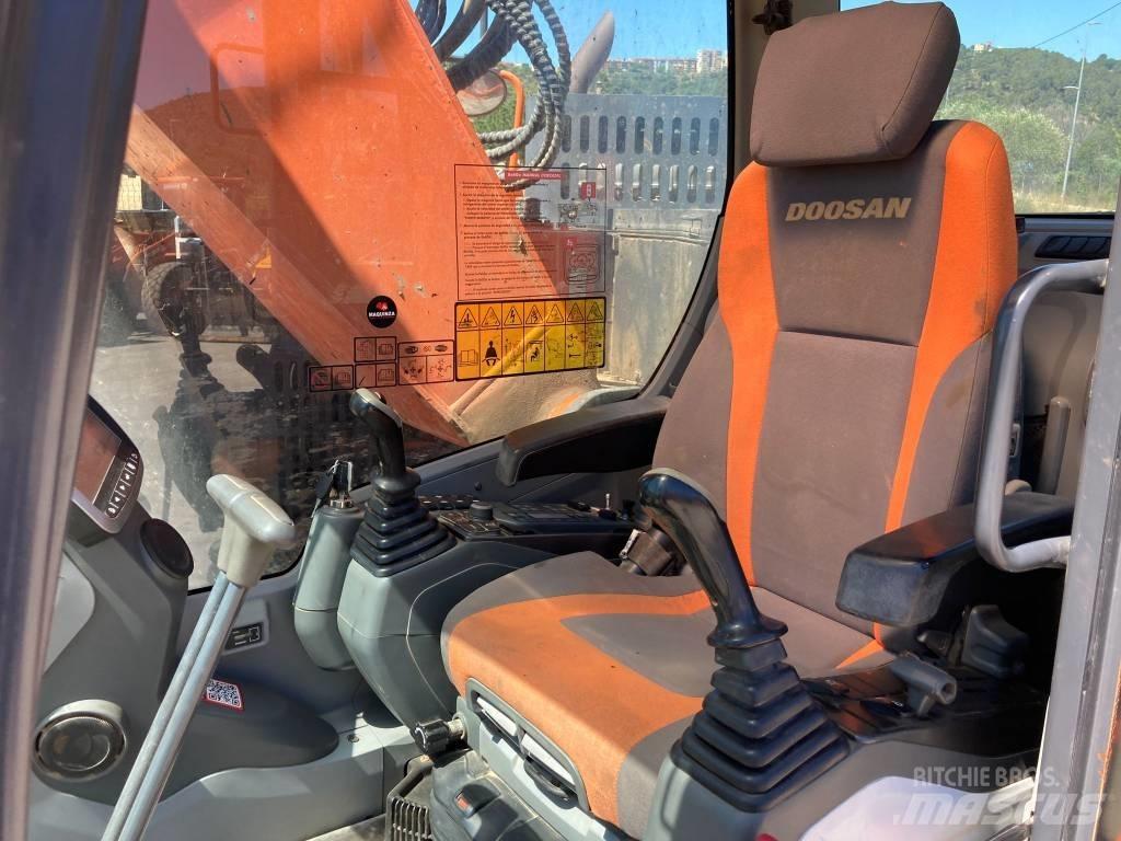 Doosan DX 235 LCR Bageri gusjeničari