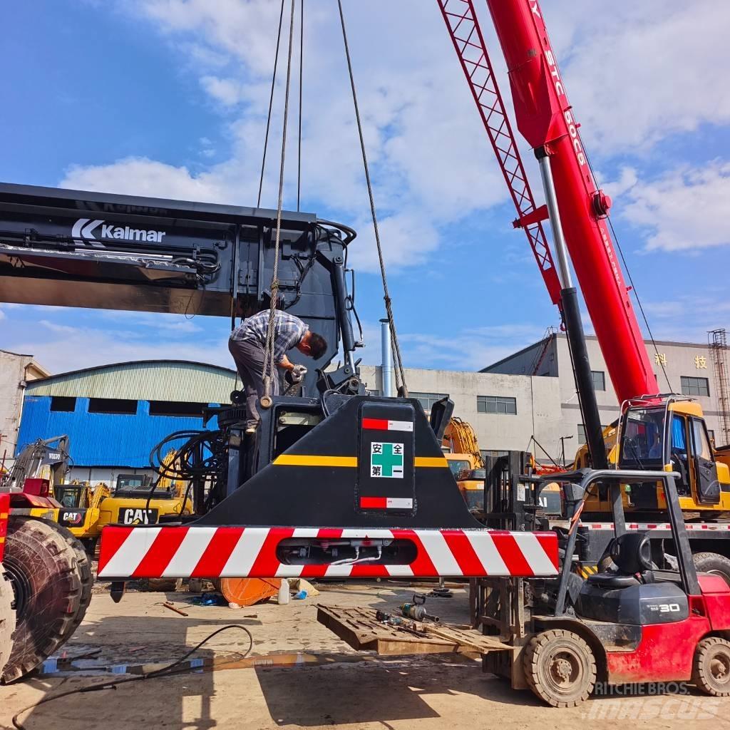 Kalmar DRF 450 Dohvatni viličari