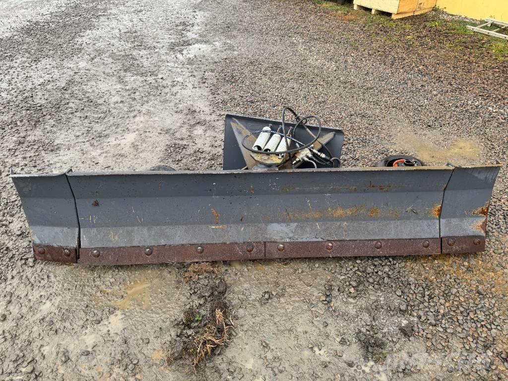 Sami Frontblad Sniježne daske i  plugovi