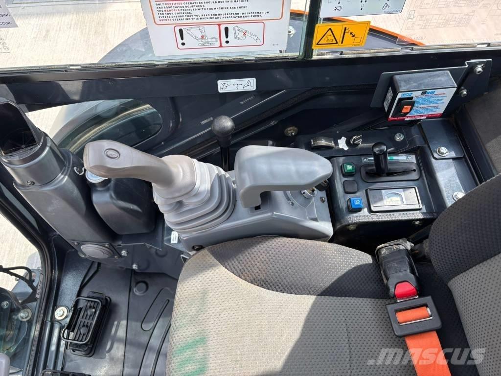 Hitachi ZX 26 U-6 Mini bageri <7t