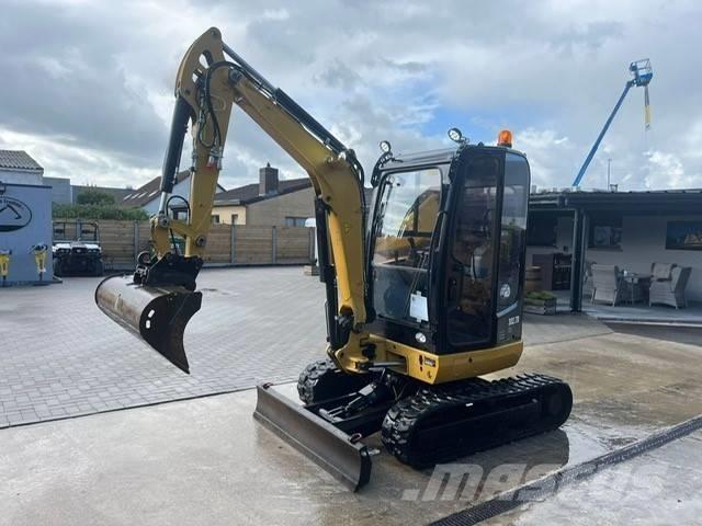 CAT 302.7 D CR Mini bageri <7t