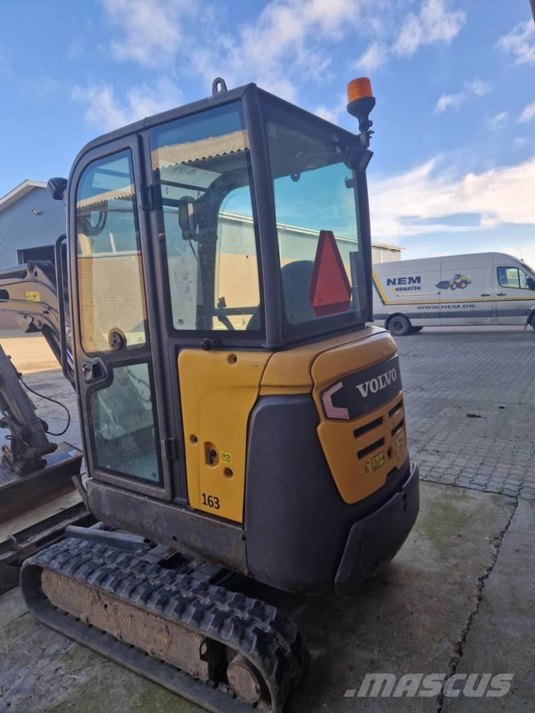 Volvo EC 20 D Mini bageri <7t