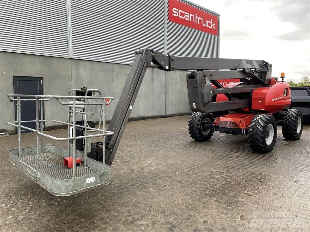 Manitou 200ATJ RC Zglobne podizne platforme