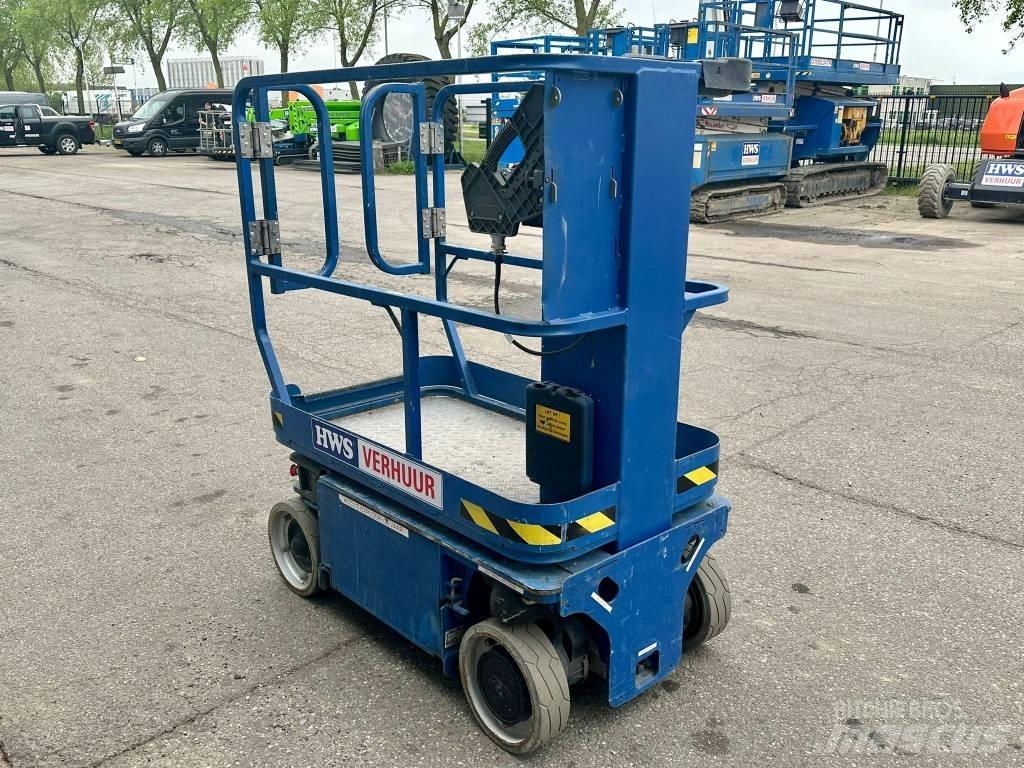 JLG 1230 ES Škaraste platforme
