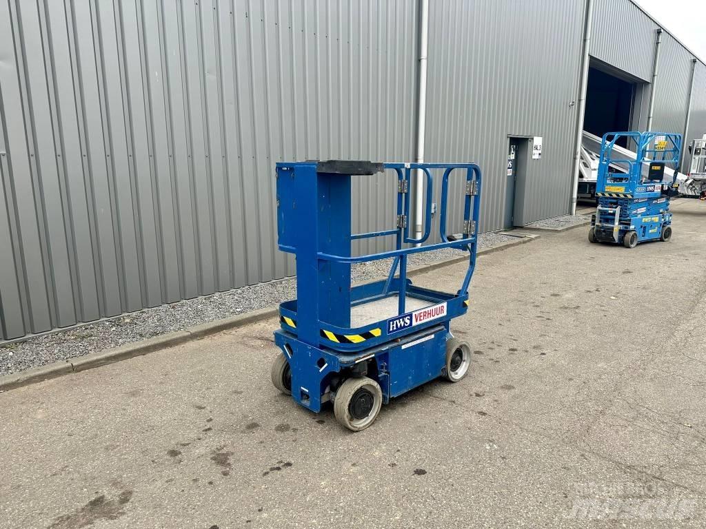 JLG 1230 ES Škaraste platforme