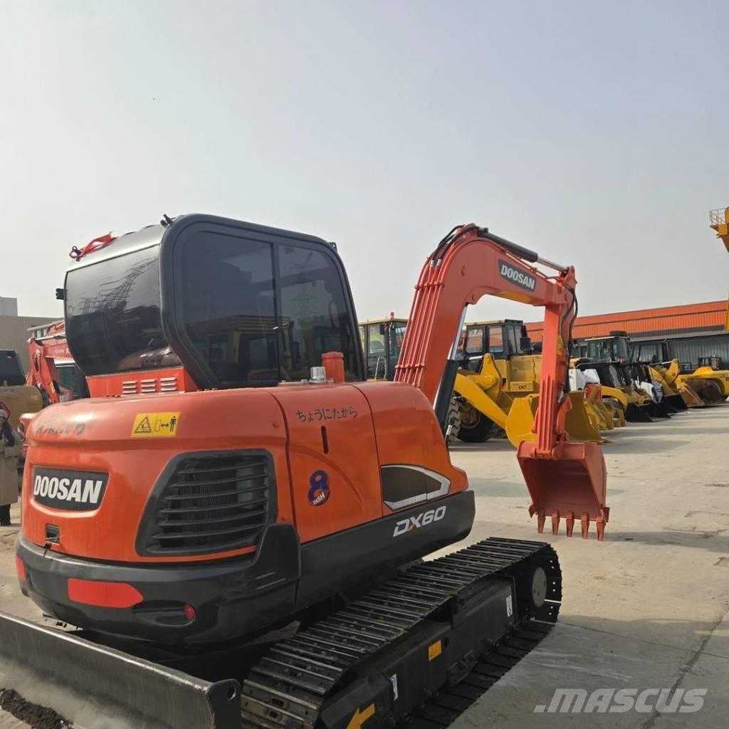 Doosan DX 60 Mini bageri <7t