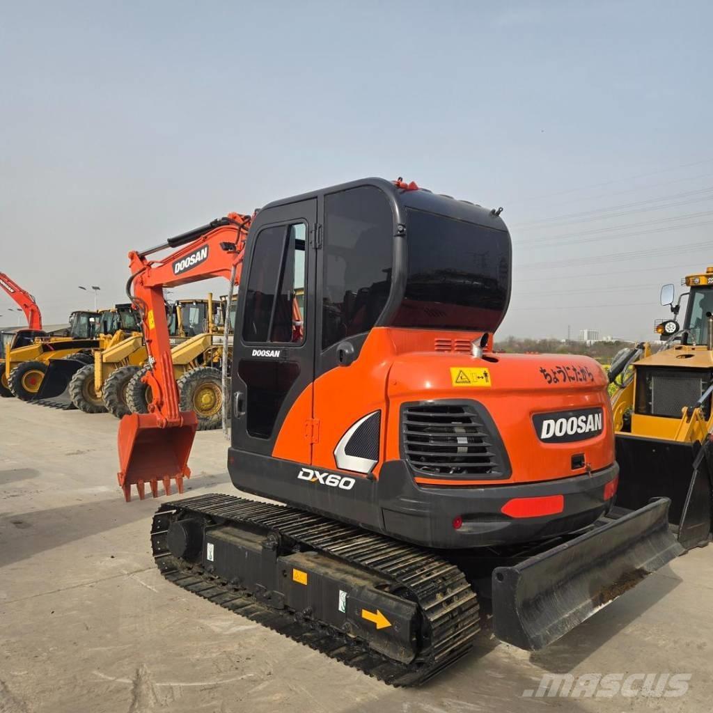 Doosan DX 60 Mini bageri <7t
