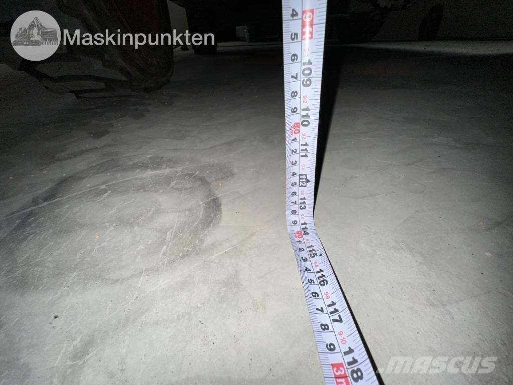 SkyJack SJ 8841 Škaraste platforme