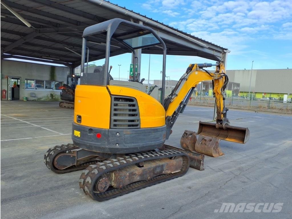 Bobcat E 26 Mini bageri <7t