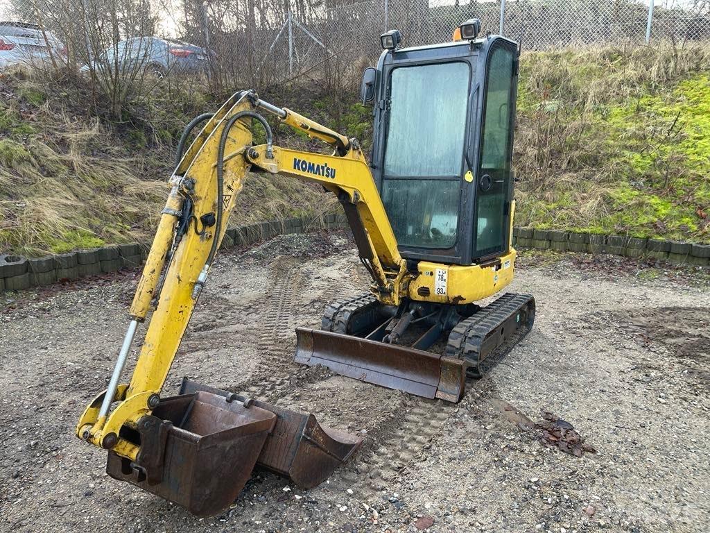 Komatsu PC 16 R-3HS Mini bageri <7t