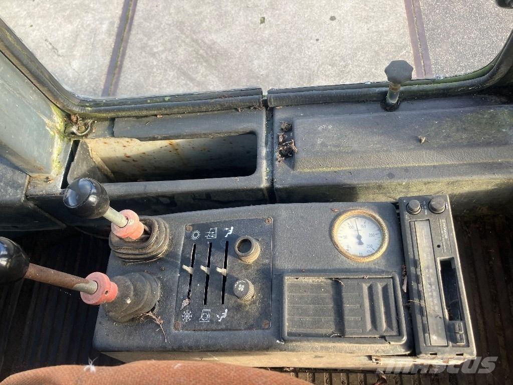 O&K L 6 shovel Utovarivači na kotačima