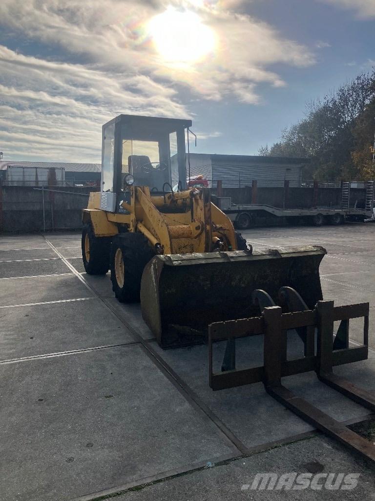 O&K L 6 shovel Utovarivači na kotačima