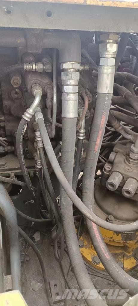 Sumitomo SH120 Bageri gusjeničari