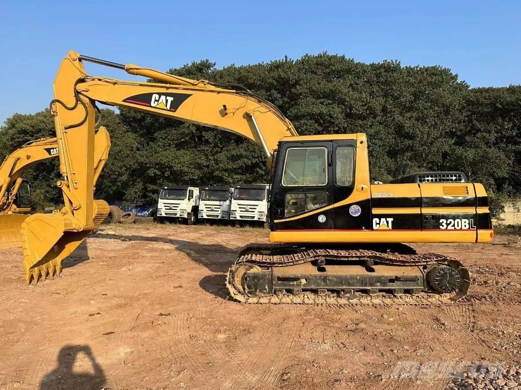 CAT 320B Bageri gusjeničari