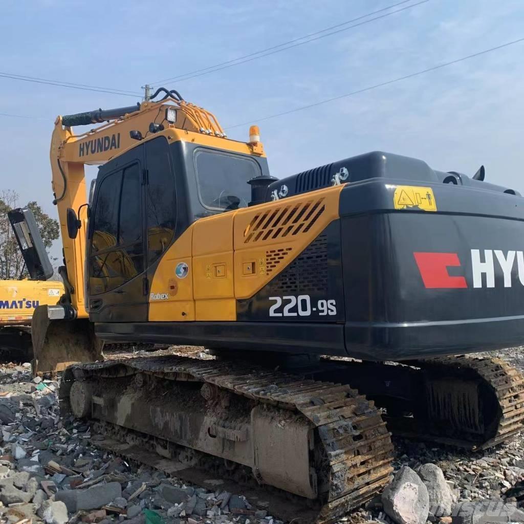 Hyundai 220LC-9S Bageri gusjeničari