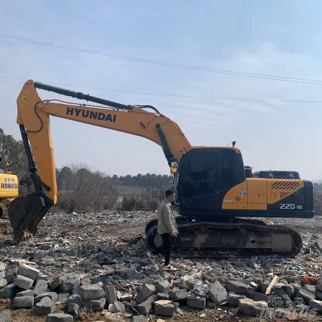 Hyundai 220LC-9S Bageri gusjeničari
