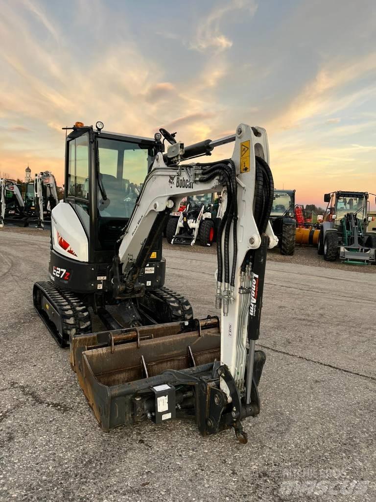 Bobcat E 27 Z Mini bageri <7t